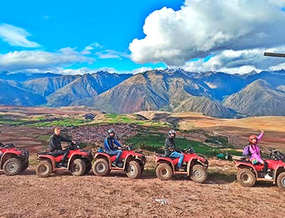 Tour aventura medio día: Viaje en Cuatrimoto por el Valle Sagrado en Maras y Moray
