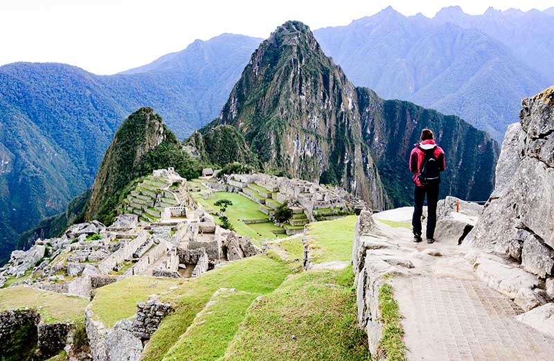Turista en Machu Picchu