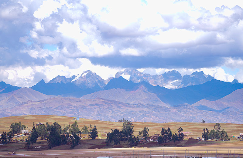 Paisaje que se puede ver desde el tren rumbo a Machu Picchu